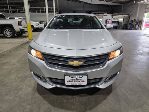 Used 2016 Chevrolet Impala LT w/ Convenience Package FWD image 18