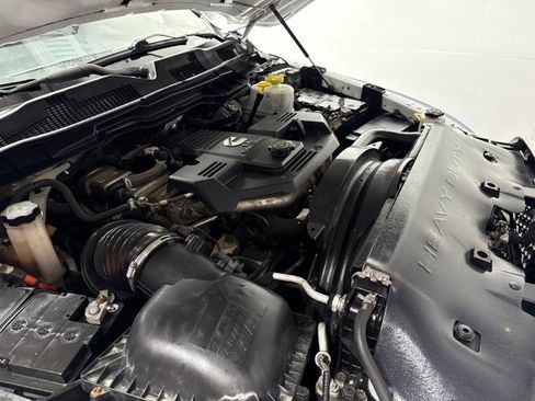 Used 2017 RAM 5500 Tradesman w/ Power & Remote Entry Group image 37