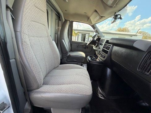 Used 2021 Chevrolet Express 3500 w/ Power Convenience Package image 22