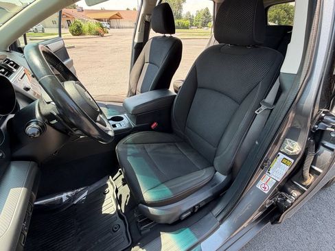 Used 2018 Subaru Outback 2.5i Premium AWD/4WD image 18