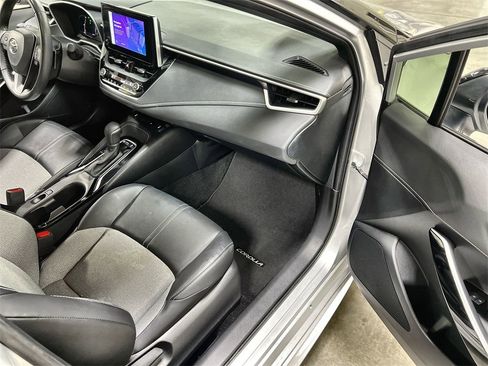 Used 2024 Toyota Corolla XSE image 27