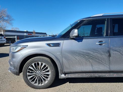 Used 2018 INFINITI QX80 4WD w/ Driver Assistance Package image 10