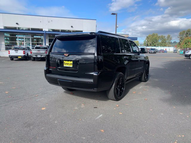 Used 2019 Cadillac Escalade Premium Luxury w/ Escalade Sport Edition AWD/4WD image 8