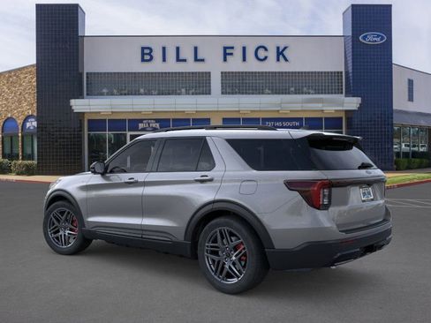 New 2026 Ford Explorer ST-Line w/ ST-Line Street Pack image 4