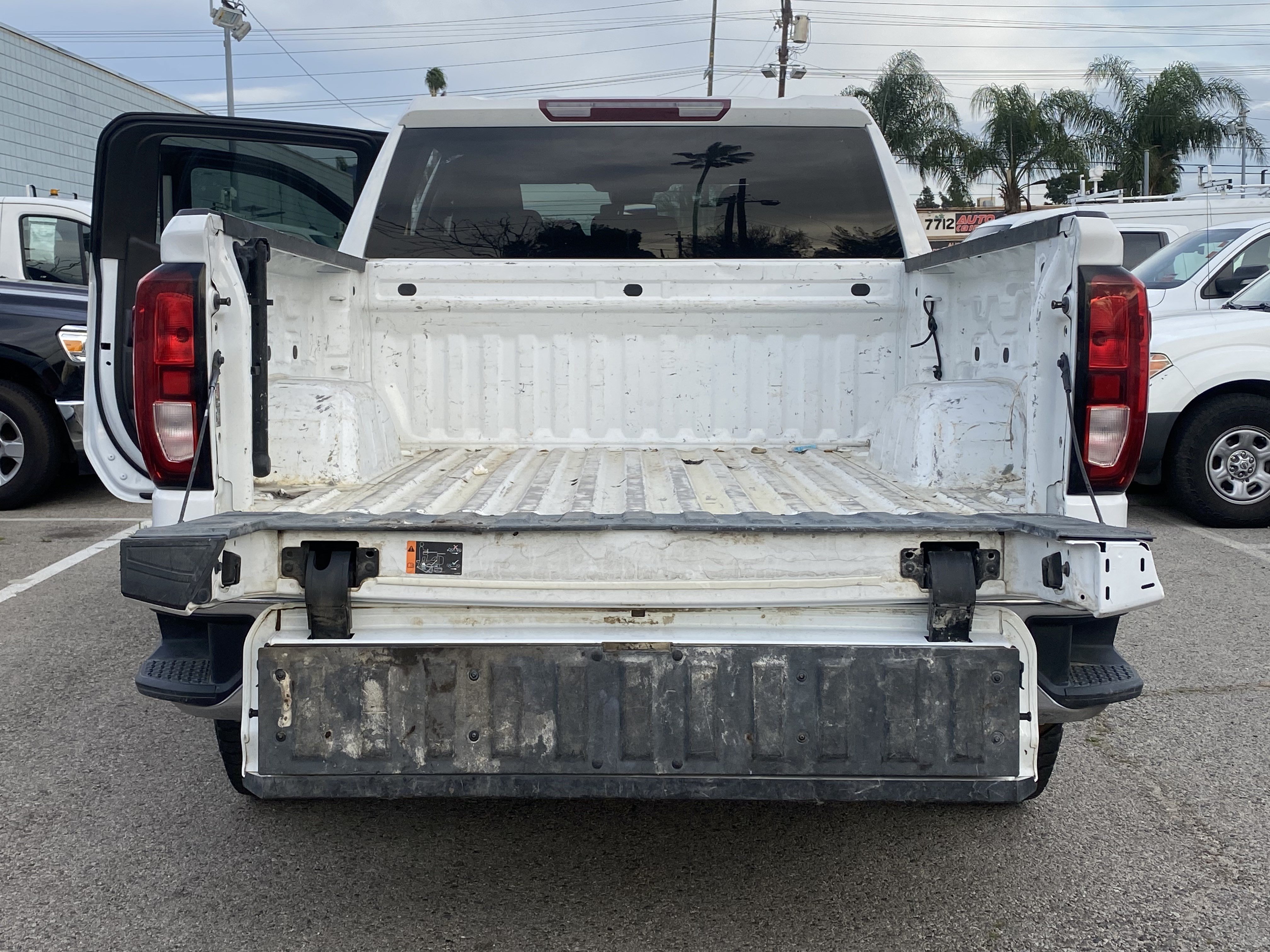 Used 2022 GMC Sierra 1500 Pro w/ Convenience Package AWD/4WD image 24