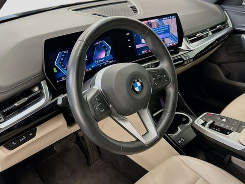 Used 2025 BMW X1 xDrive28i w/ Convenience Package image 18