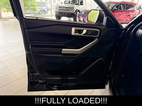 Used 2023 Ford Explorer XLT w/ Class IV Trailer Tow Package AWD/4WD image 23