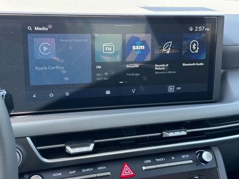 Used 2025 Hyundai Sonata SE image 25