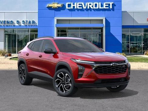 New 2026 Chevrolet Trax RS w/ Driver Confidence Package image 7