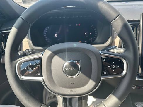 New 2026 Volvo XC90 B6 Ultra w/ Protection Package AWD/4WD image 24
