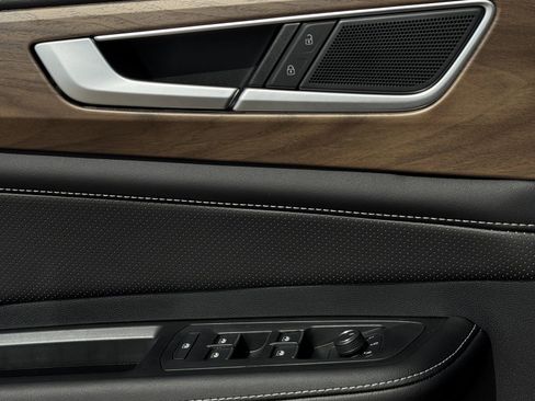 New 2026 Volkswagen Atlas SE image 23