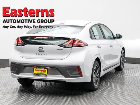 Used 2020 Hyundai Ioniq Limited image 8