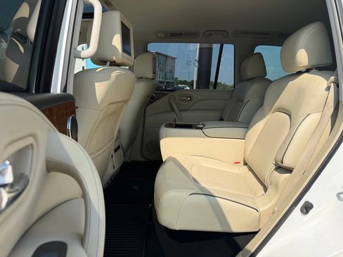 Used 2018 INFINITI QX80 2WD w/ Driver Assistance Package image 12