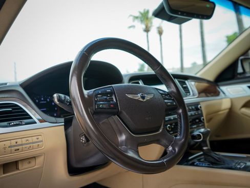 Used 2018 Genesis G80 3.8 w/ Option Group 02 image 9