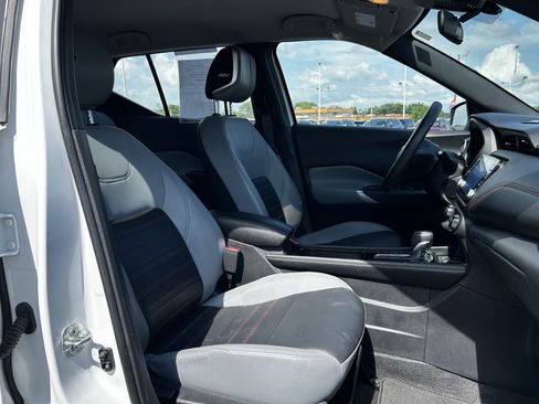 Used 2024 Nissan Kicks SR w/ SR Premium Package FWD image 13