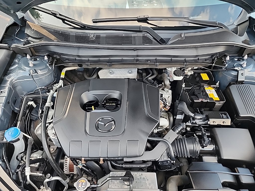 Certified 2025 MAZDA CX-5 Carbon Edition AWD/4WD image 12