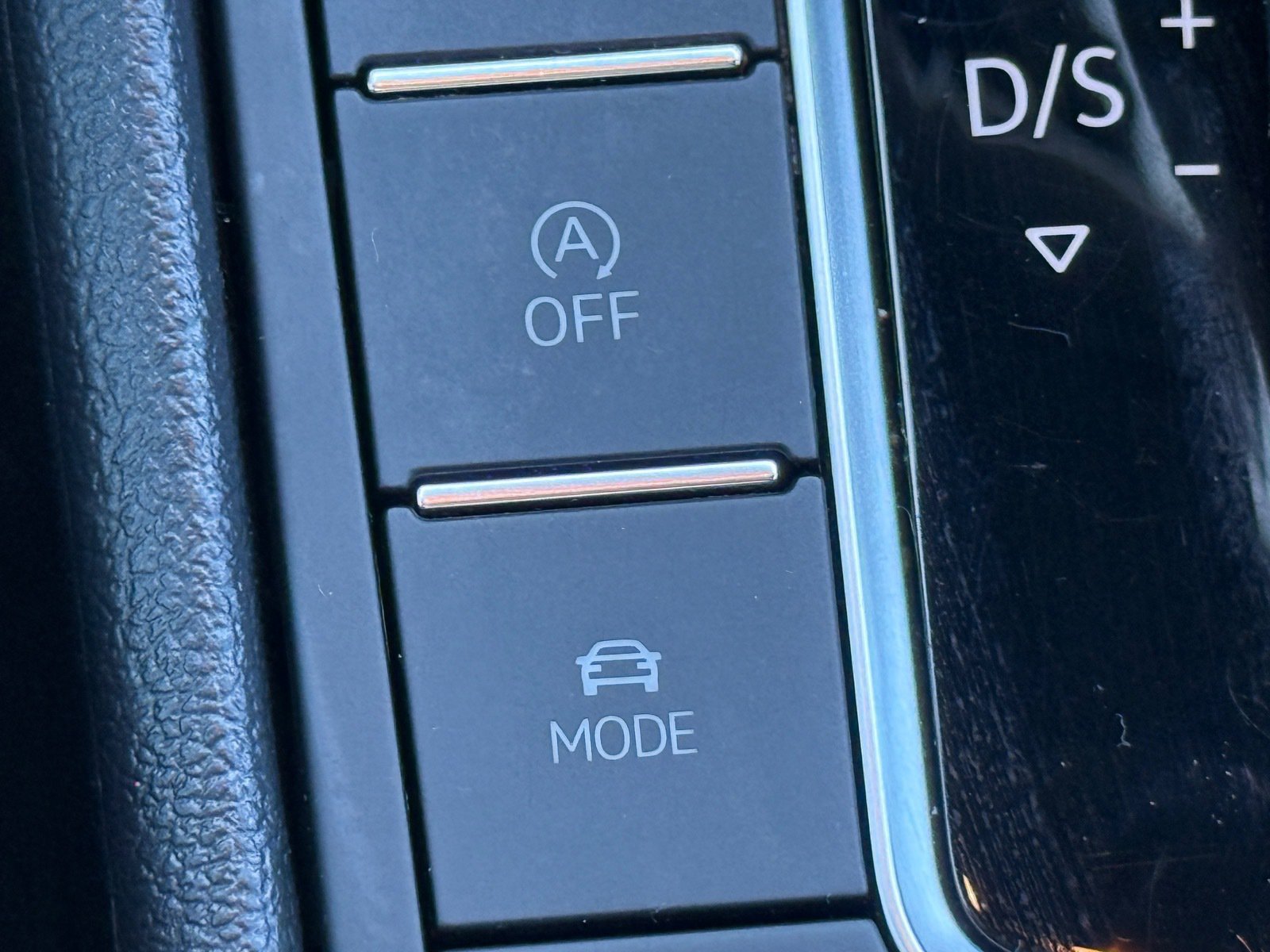Used 2021 Volkswagen Jetta GLI FWD image 34