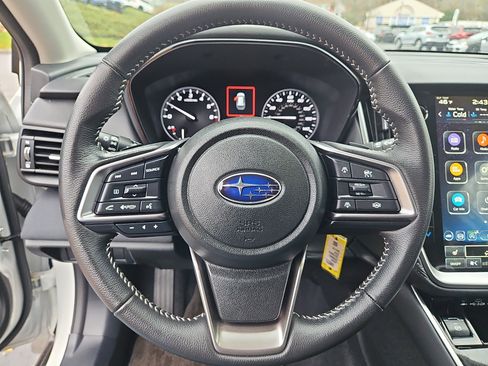 Certified 2025 Subaru Outback Premium image 18