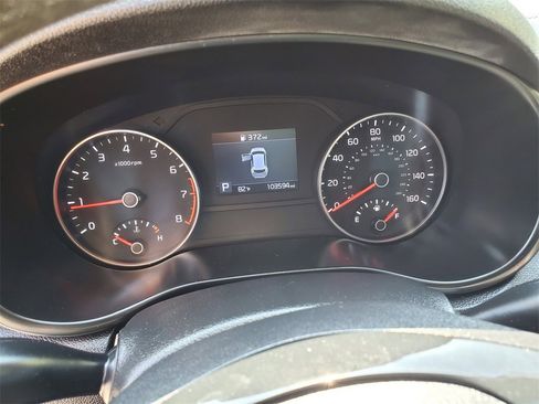 Used 2021 Kia Sportage LX image 13