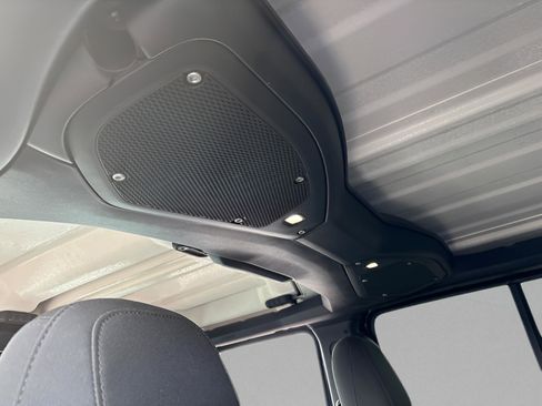 Used 2024 Jeep Wrangler Unlimited Rubicon 4xe image 11