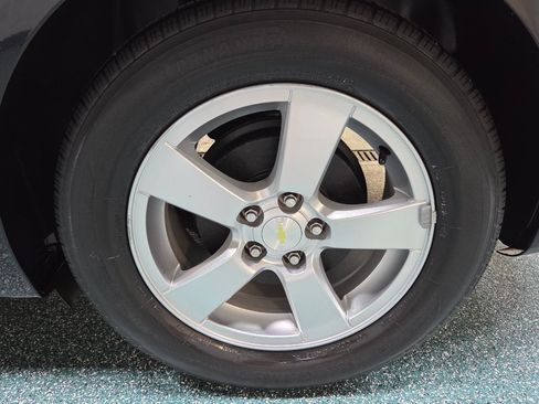 Used 2015 Chevrolet Cruze LT FWD image 13