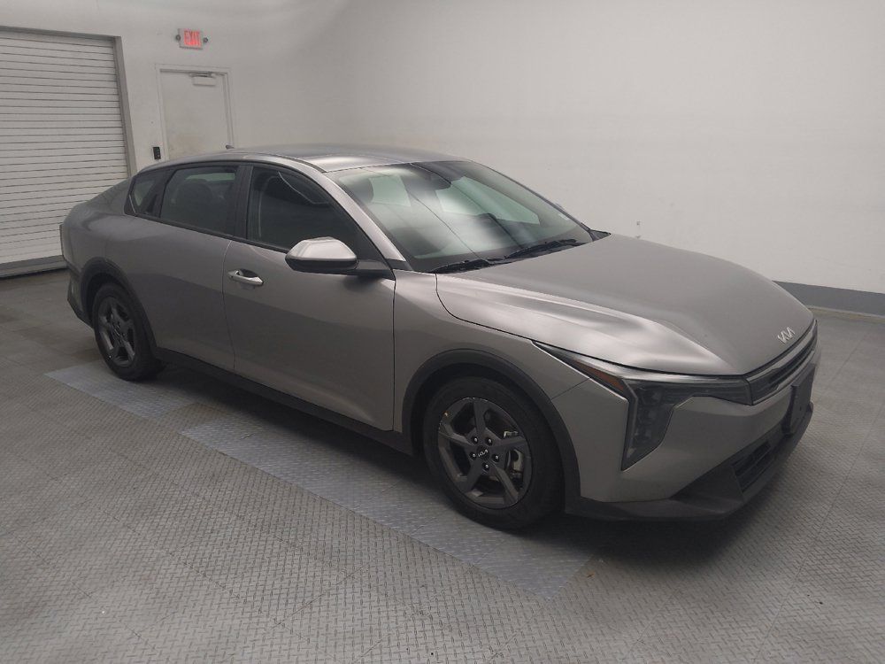 Used 2025 Kia K4 FWD image 11