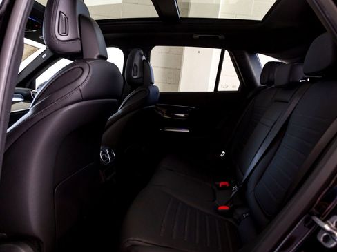 Used 2026 Mercedes-Benz GLC 300 image 21