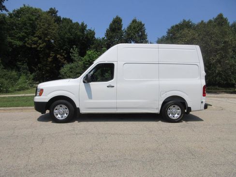 Used 2020 Nissan NV 2500 SV RWD image 19