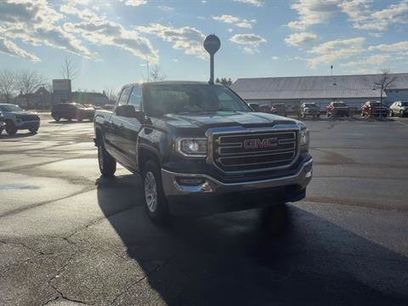 Used 2018 GMC Sierra 1500 SLE w/ SLE Value Package