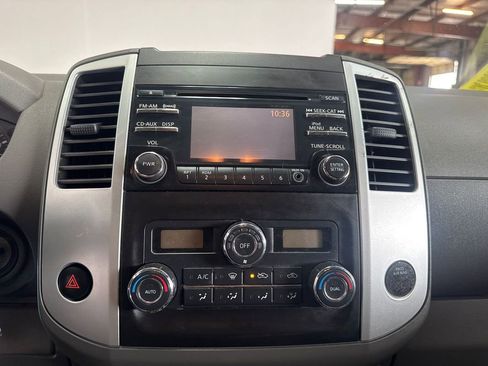 Used 2014 Nissan Frontier SV w/ SV Value Truck Package image 15