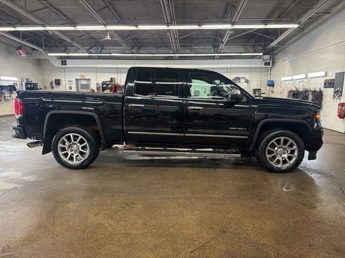 Used 2018 GMC Sierra 1500 Denali image 7