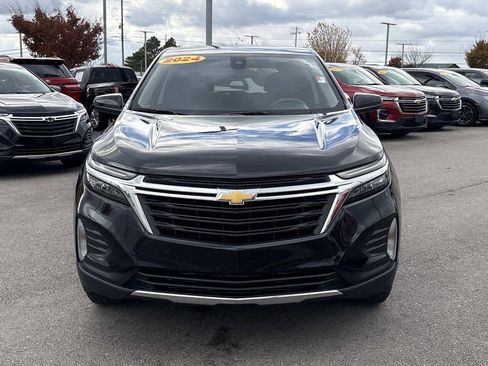 Used 2024 Chevrolet Equinox LT image 2