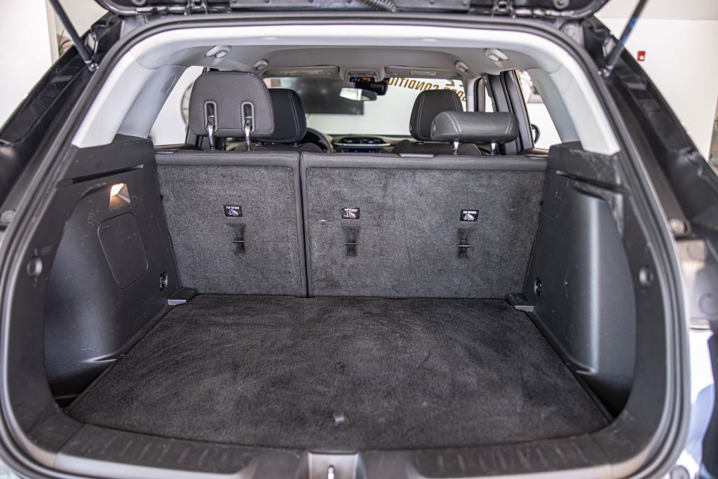 Used 2022 Chevrolet TrailBlazer LT FWD image 17