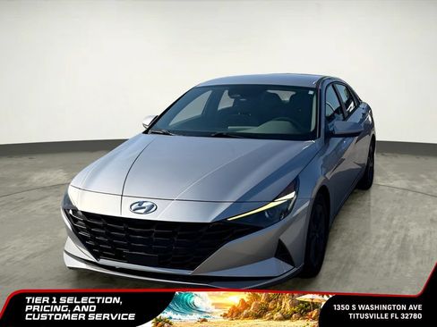 Used 2021 Hyundai Elantra SEL w/ Convenience Package FWD image 21