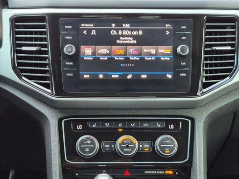 Used 2022 Volkswagen Atlas Cross Sport SEL R-Line w/ Cross Sport MDO Package AWD/4WD image 14