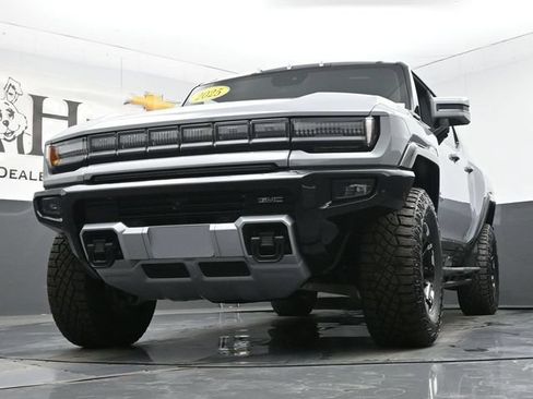 Used 2025 GMC Hummer EV 3X w/ Extreme Off-Road Package AWD/4WD image 54