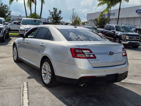 Used 2017 Ford Taurus Limited FWD image 7