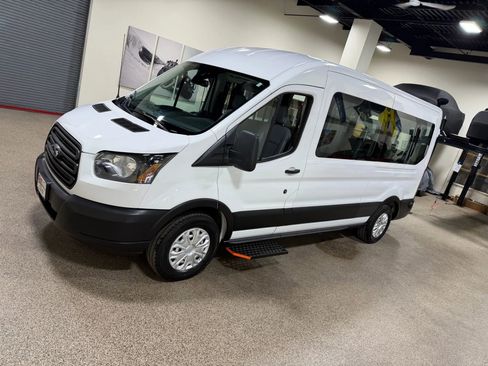 Used 2019 Ford Transit 150 148 Medium Roof image 10