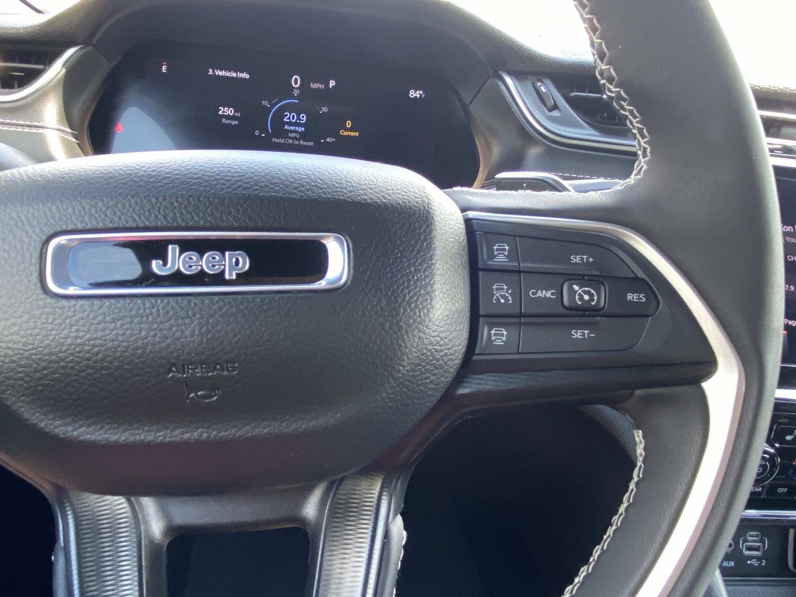 Used 2025 Jeep Grand Cherokee L Laredo RWD image 42