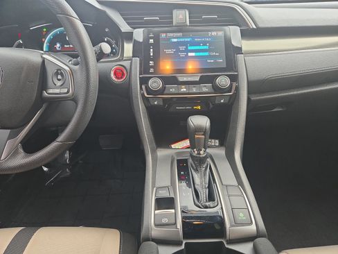Used 2018 Honda Civic EX image 14