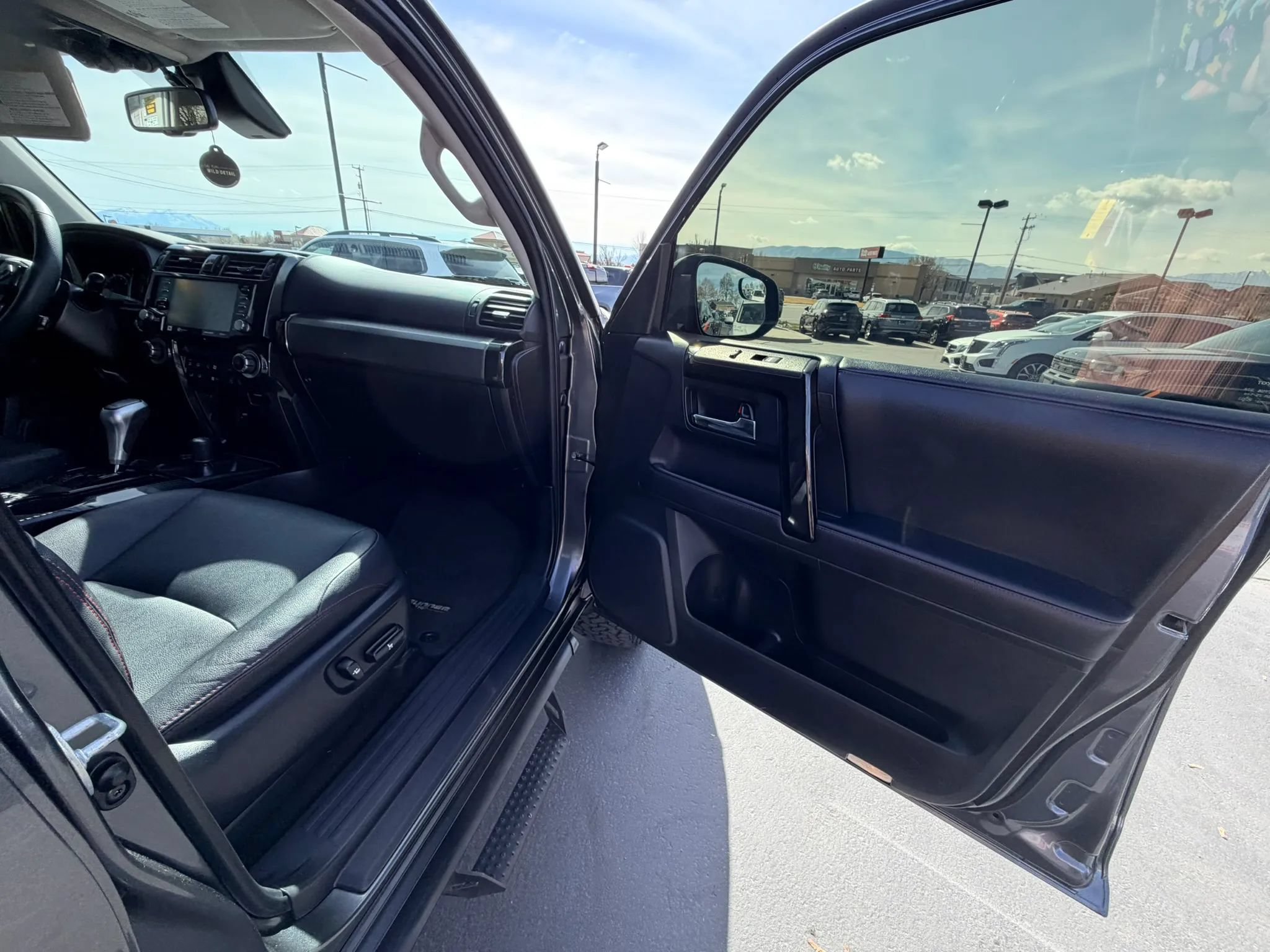 Used 2020 Toyota 4Runner TRD Pro AWD/4WD image 28