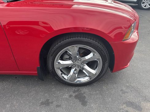 Used 2012 Dodge Charger SXT Plus RWD image 11