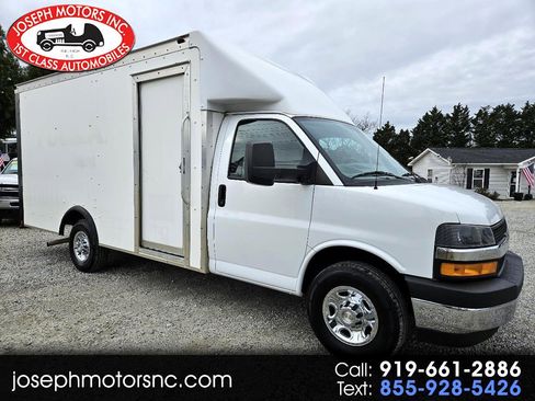 Used 2021 Chevrolet Express 3500 w/ Power Convenience Package image 1