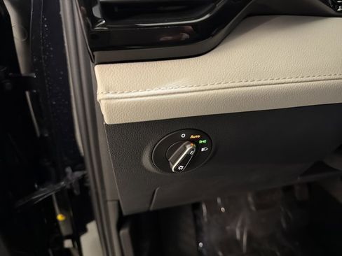 New 2026 Volkswagen Taos S FWD image 35