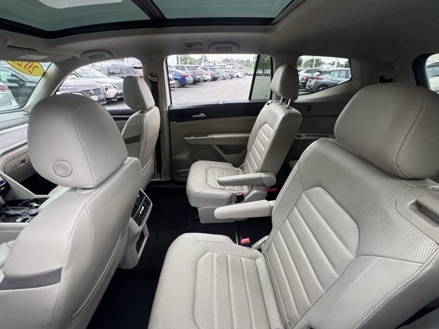 Used 2021 Volkswagen Atlas SEL Premium AWD/4WD image 35