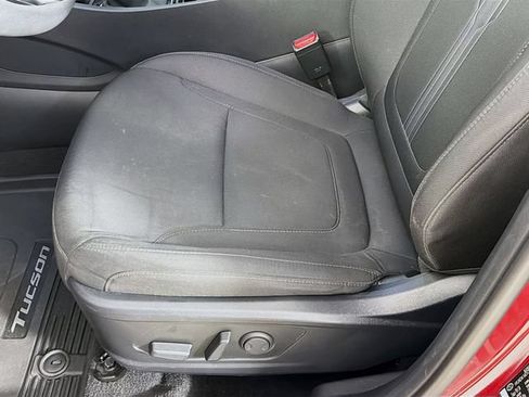 Used 2025 Hyundai Tucson SEL FWD image 21