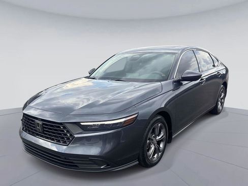 Certified 2023 Honda Accord EX image 8