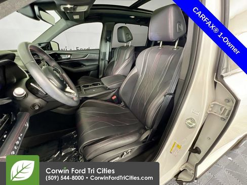 Used 2025 Acura MDX Type S AWD/4WD image 26