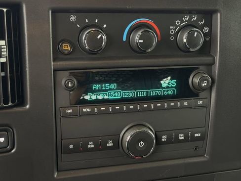 Used 2024 Chevrolet Express 2500 w/ Driver Convenience Package RWD image 15
