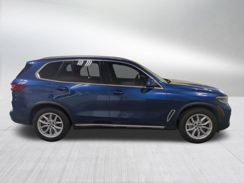 Used 2022 BMW X5 xDrive40i w/ Premium Package image 8